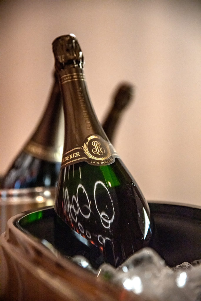 Halskrause einer Champagnerflasche Late Release Vintage von Roederer